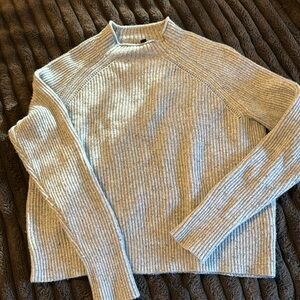 COPY - I crew sweater crew neck blue gray medium merino